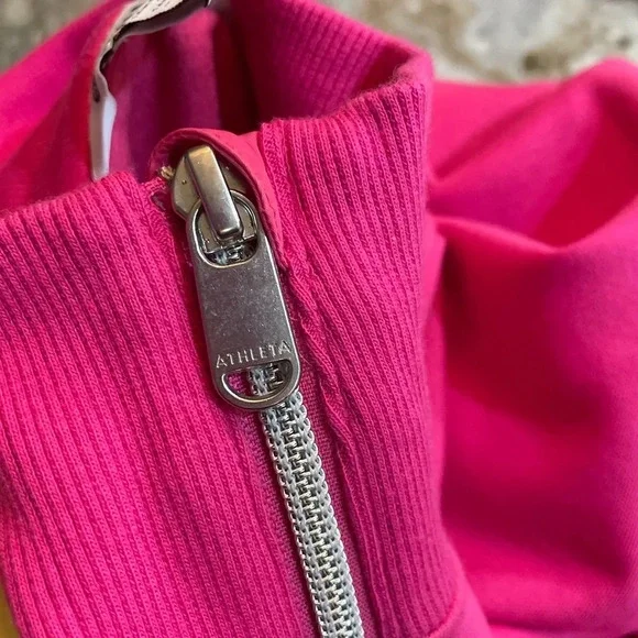 Athleta (Spring 2023) Triumph Hybrid Half Zip Sweatshirt Salvia Pink Small